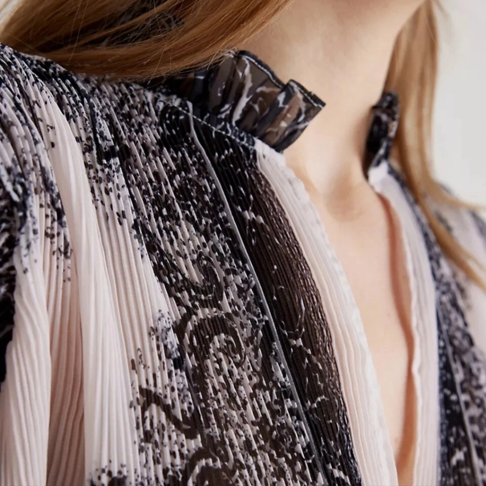 NWT Anthropologie Forever That Girl Sheer Blouson Printed Top - Picture 5 of 11